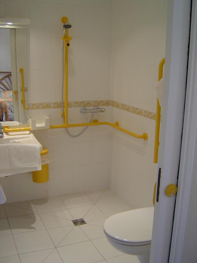 Hotel De Normandie Conches-en-Ouche Luaran gambar